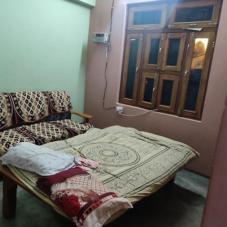 Krishna Bhavan Prayagraj Exterior photo