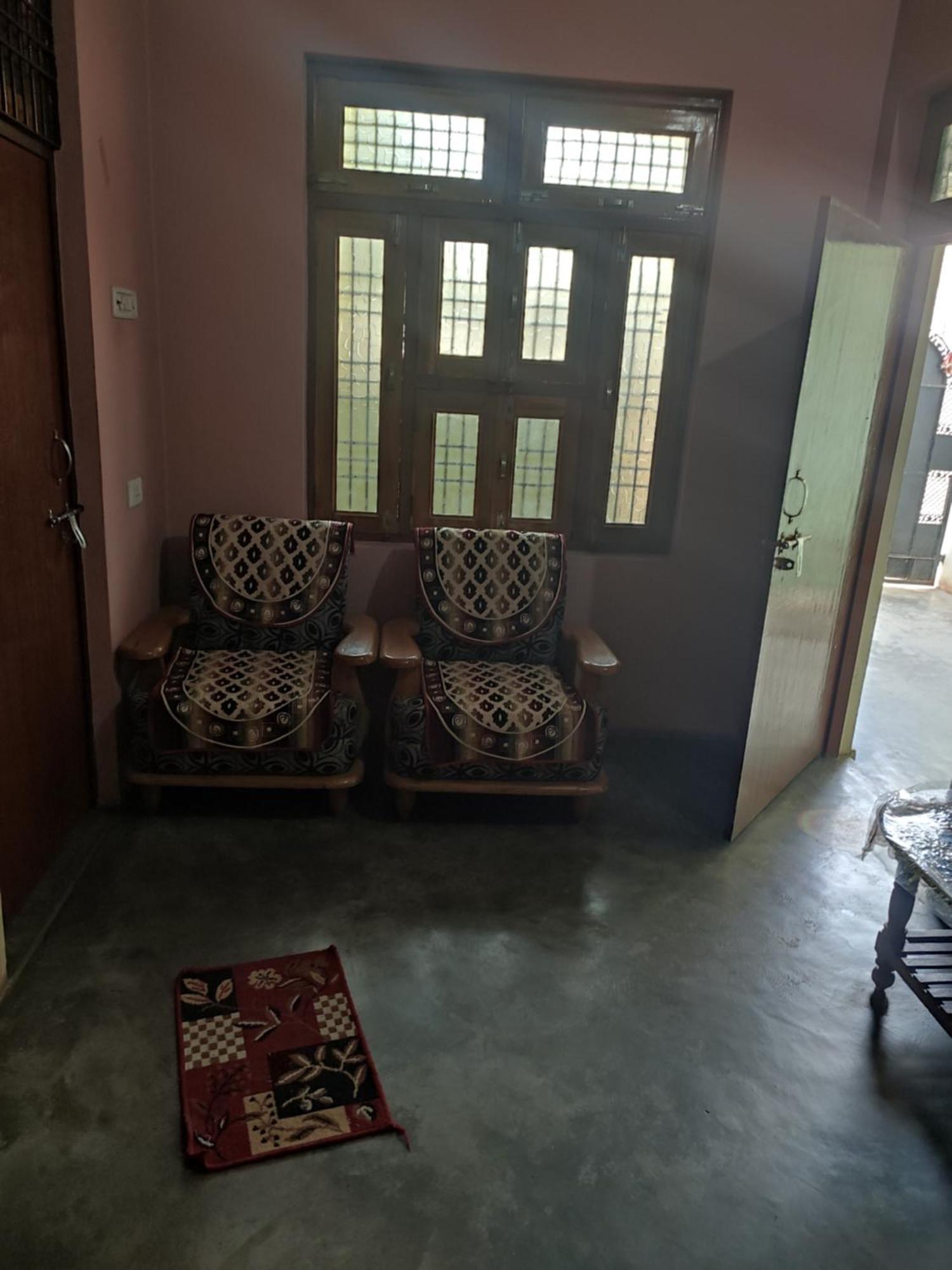 Krishna Bhavan Prayagraj Exterior photo