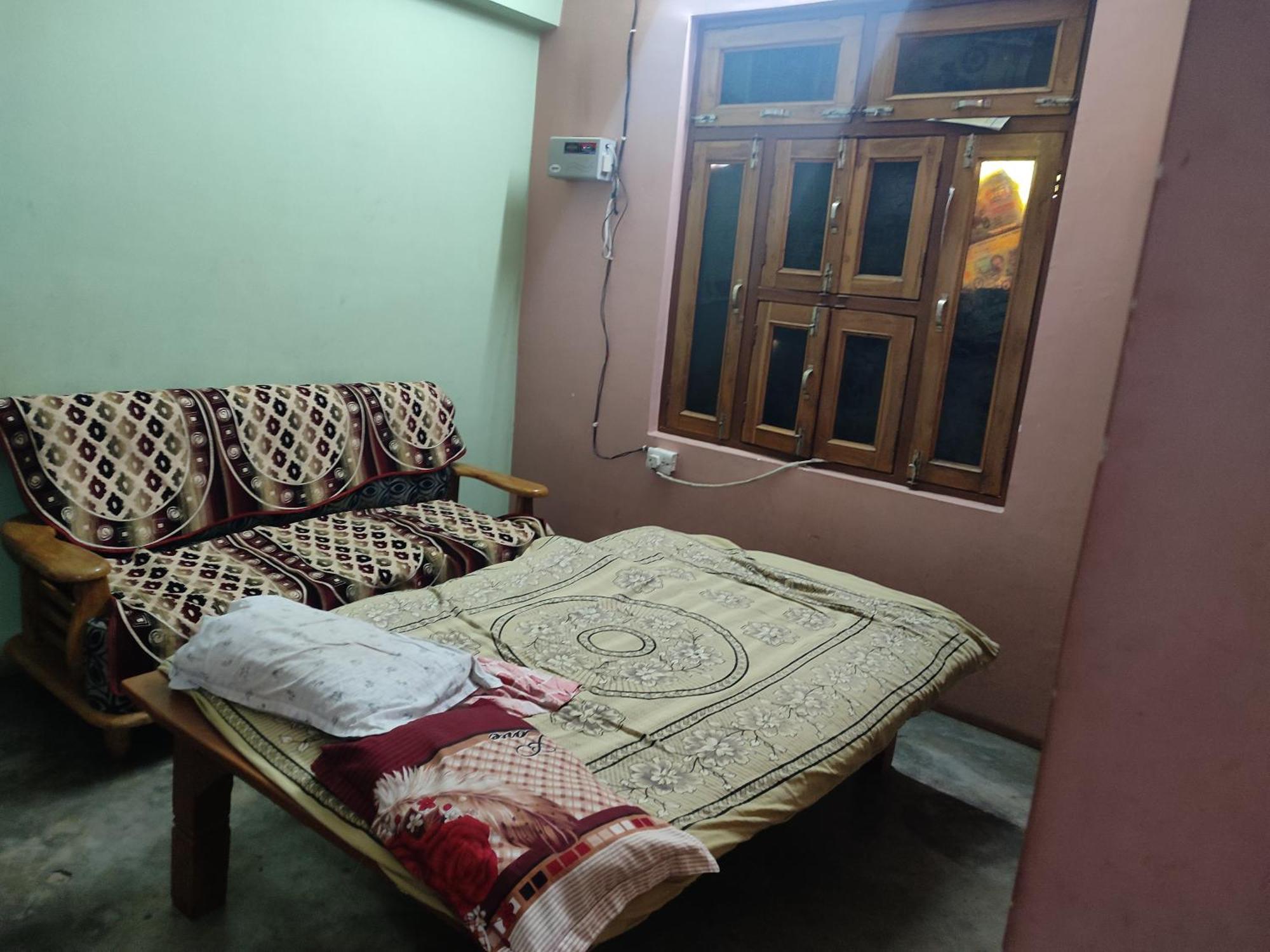Krishna Bhavan Prayagraj Exterior photo