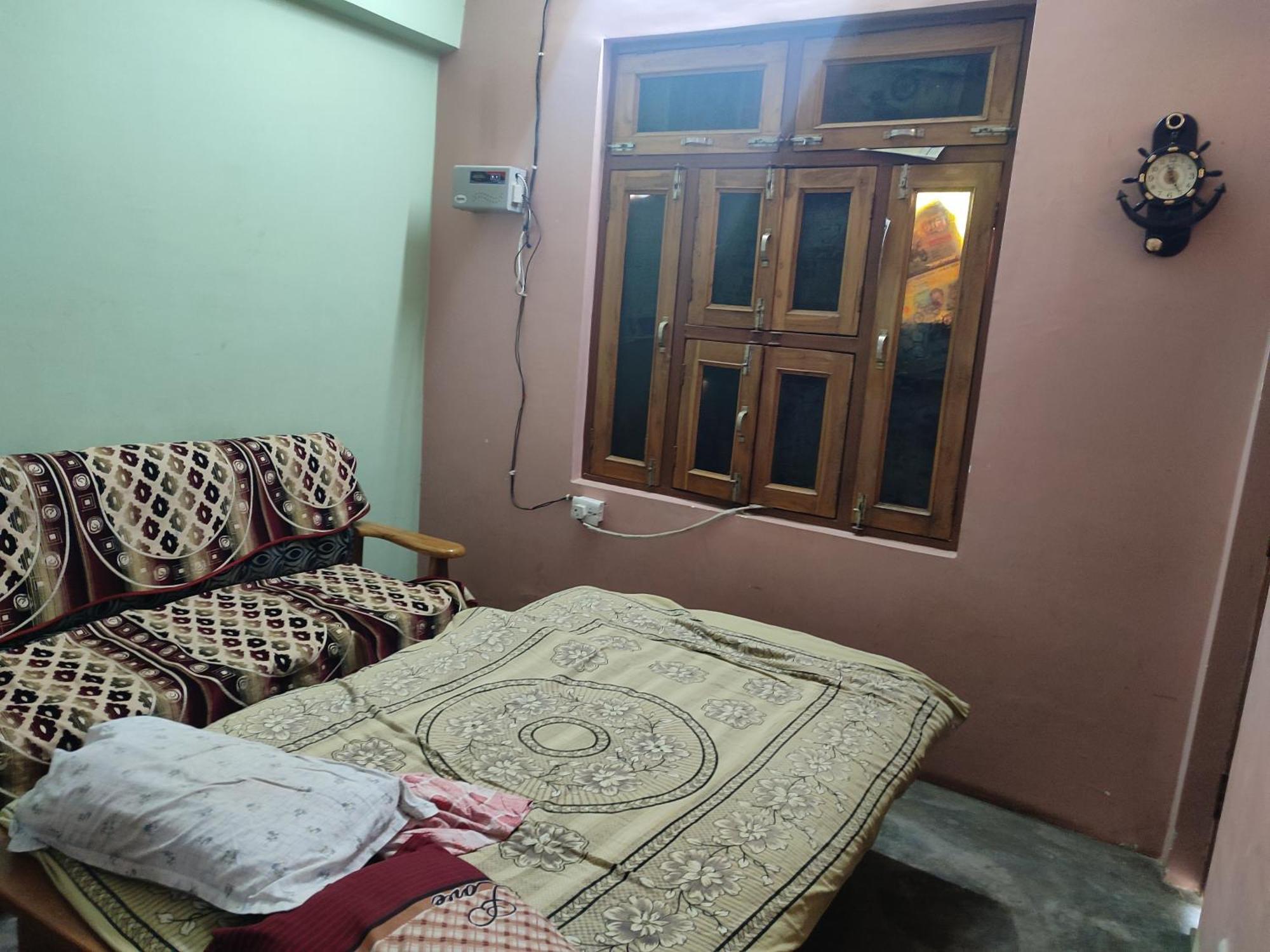 Krishna Bhavan Prayagraj Exterior photo